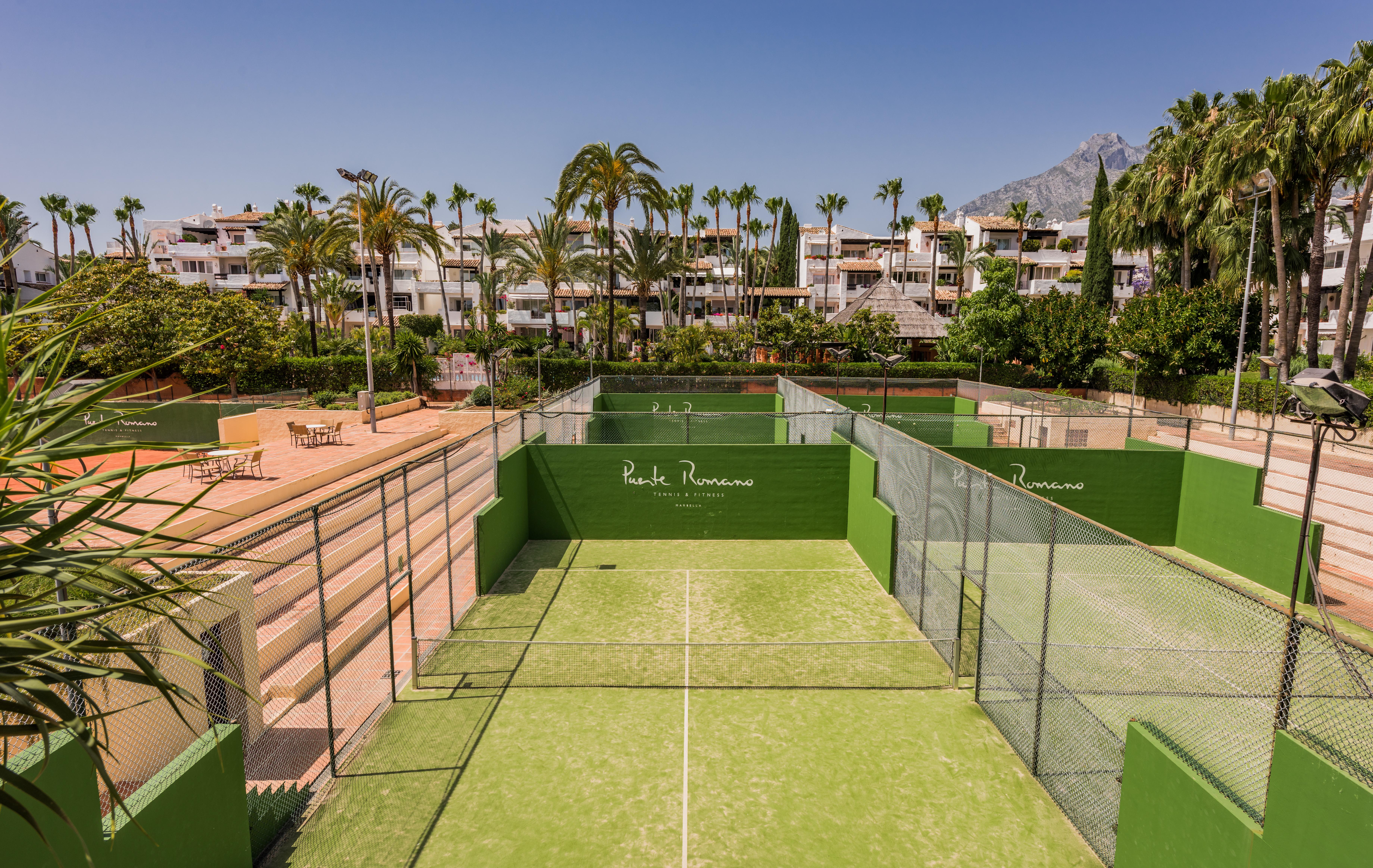 מארבלה Puente Romano Beach Resort מראה חיצוני תמונה